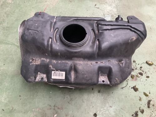 Brandstof Tank 09-2010/05-2018
