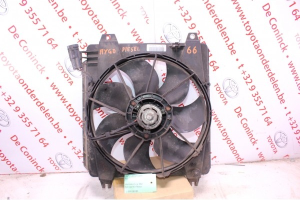 Ventilatorhuis Met Schroef En Motor