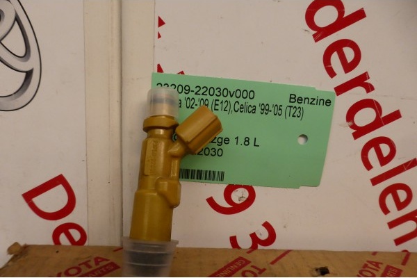 Injector 2Zzge 1.8 L 23250-22030
