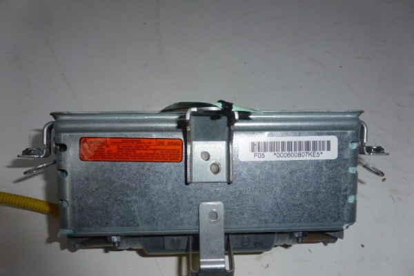 Airbag Dashbord R   opgelet chassis nr begint met sb 