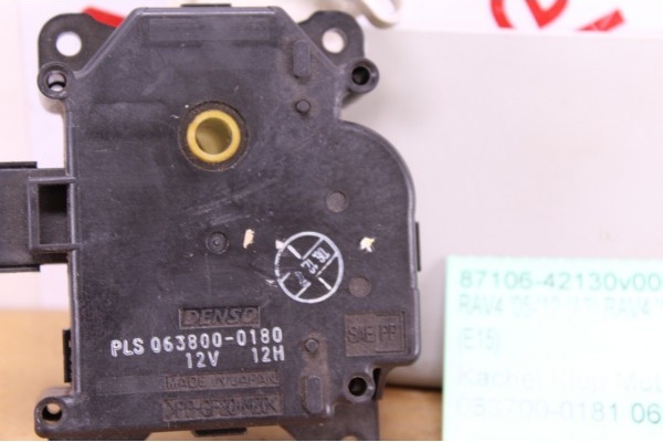 Kachel Klep Motor 063700-0181 063800-0180
