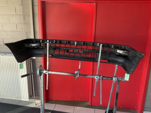 Bumper voor sedan 