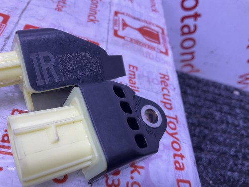 Airbag sensor  rechts en links achteraan 