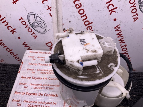 Benzine vlotter  + benzine pomp 