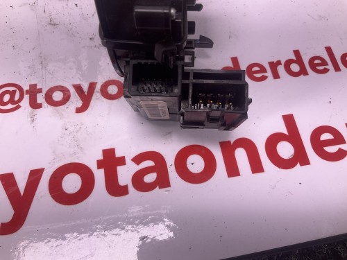 Airbag ring onder stuur met audio bediening 