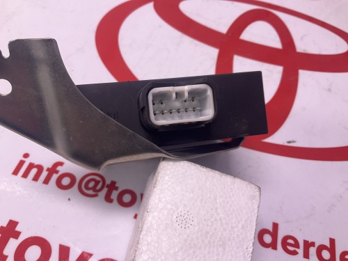 Receiver doorcontrol Aygo (B1) 05/2005-05/2014