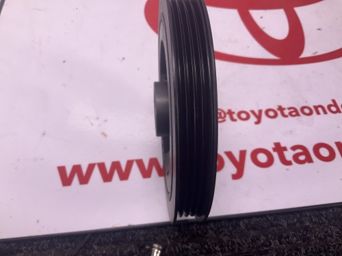 Krukas poli vele toyota 