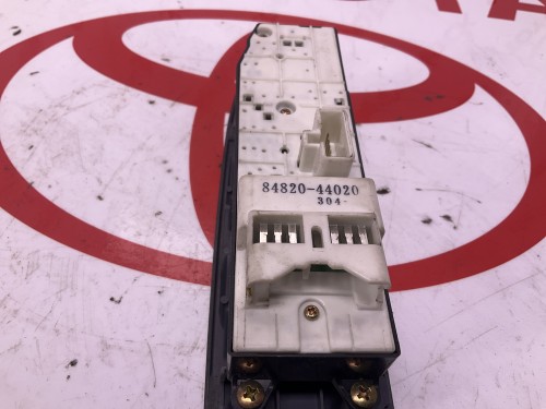 Elektrische  schakelaar ruiten 4 
