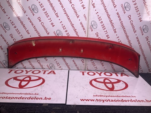Spoiler kofferdeksel  achteraan liftback 