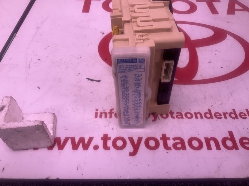 ECU Multiplex Network Body Auris (E18) + zekering doos 82730-12X80A 