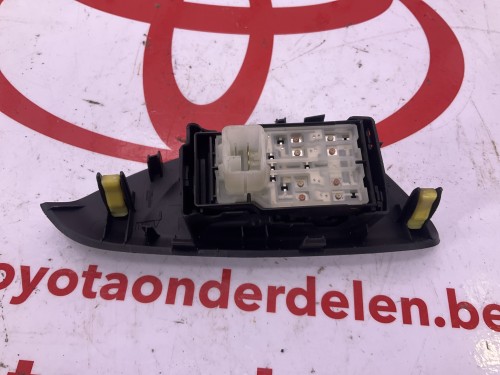 Elektrische schakelaar  ruiten voor 2 deuren 05/2014-05/2021