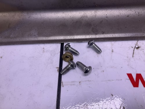 Carina A4 Achterbumper Chrome ,  sedan 1977-1979 / Origineel nieuw 