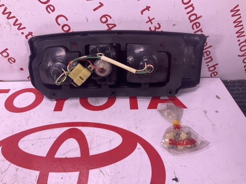  Achterlicht links /Lite  ace (KM20,YM2#,CM20) 