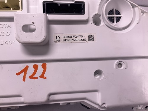 Km teller  mb257550-2053