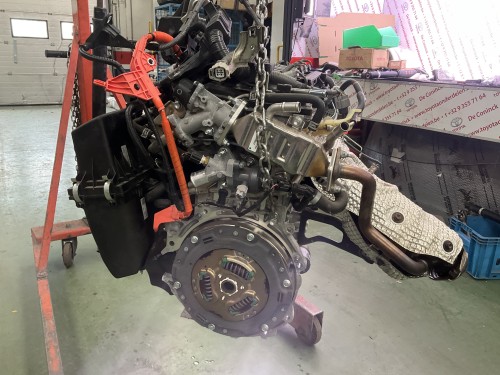 Motor compleet , of naakt te koop 