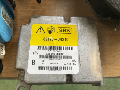 Daschbord met gordel en houder , airbag stuur en airbag bijzit 