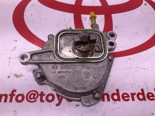 Vacim pomp /rav4/camry hybride F 009A10018