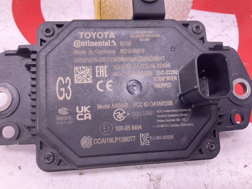 Radar  crash  sensor  achter voorgrill 03/2022