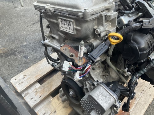 Motor compleet 2ZRFEXE zonder versnellingsbak 05/2015-08/2020