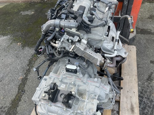 Motor compleet 2ZRFEXE zonder versnellingsbak 05/2015-08/2020