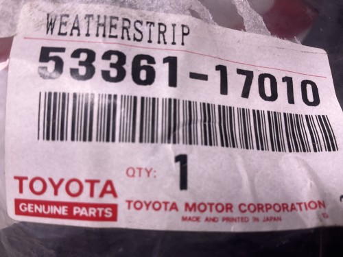 Rubberstrip  hood voor 