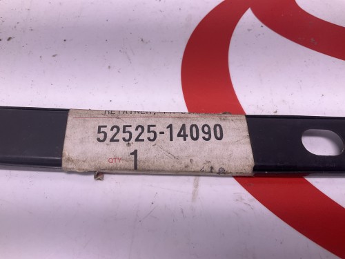 Onderste steun  bumper supra  MA 70 voor 08/1988-05/1993