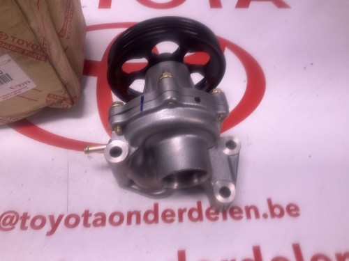 Waterpomp met huis , corolla EE80 10/1984-04/1986