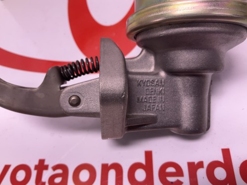  Mechanische brandstofpomp 07/1988-01/1992 origineel nieuw