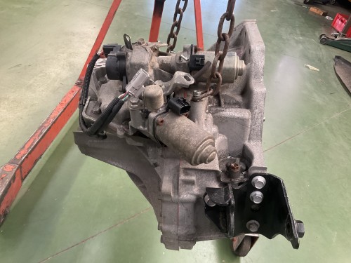 versnellingsbak 6v 1ndtv 08/2011-05/2015 -semi automaat  ec65a 
