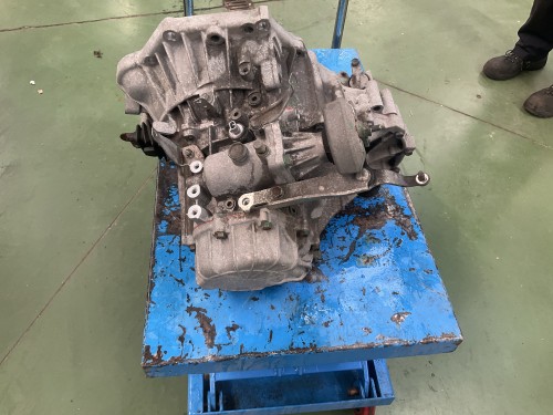 Versnellingsbak 5V  c 150 -  06/2004-02/2007  engine 4ZZ