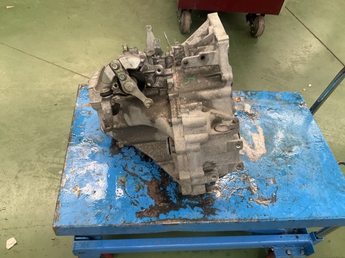 Versnellingsbak 5V  c 150 -  06/2004-02/2007  engine 4ZZ