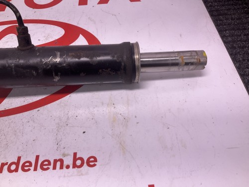 Supra JZA 80 / 05-1983/08-1994 zonder rechter stuurarm 