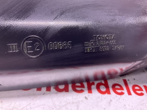 Spiegel rechts voor sedan & liftback 1983/08	1985/05