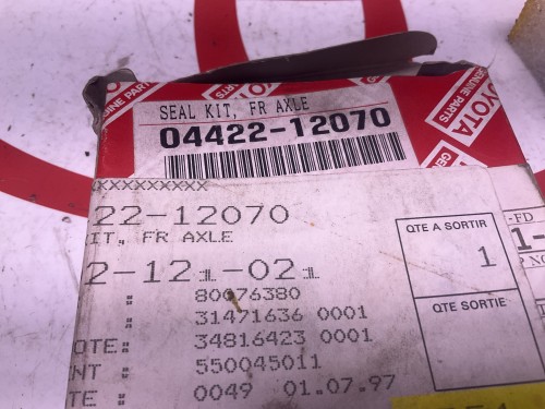 Oliekeeringset voorwiellager/naaf diverse types Toyota Origineel nieuw