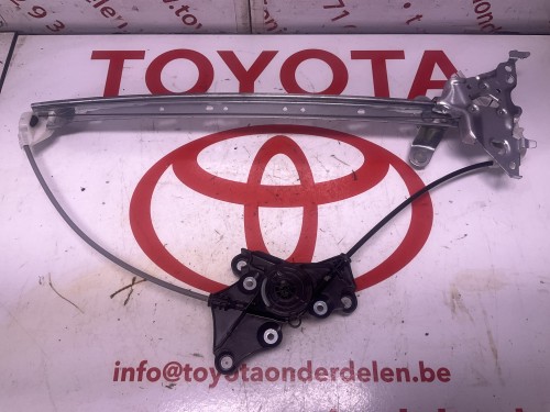 Raam mechanisme  rechts achteraan zonder motor 