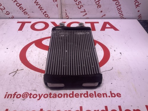 Radiator  aan  voet ruimte 04-1997/08-1998