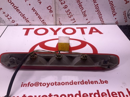 Derde stoplicht motorkap 