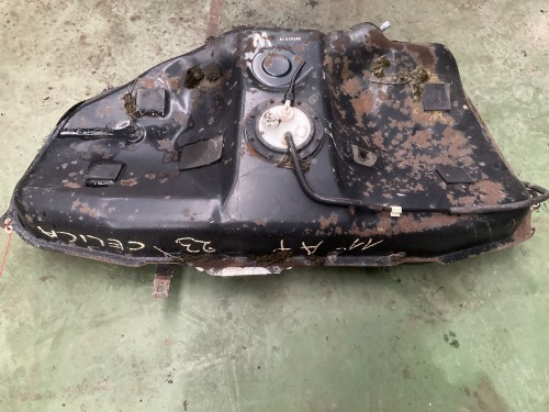 Brandstof tank  1.8 I 08-1999/07-2005