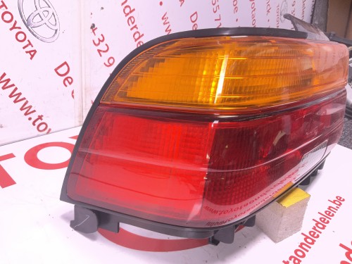 Achterlicht links  sedan 