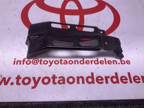 Bevestigingssteun achterbumper links Carina (A6) ‘81-‘83 Stationwagon Origineel nieuw