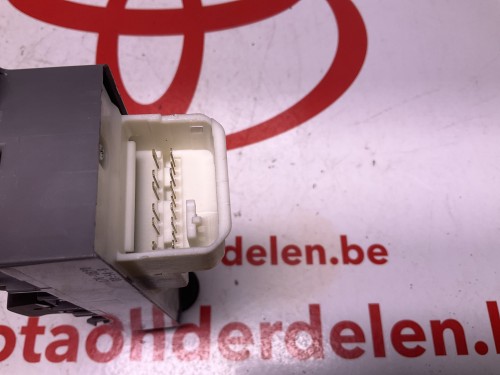 Schakelaar 4 ruiten 12-2012/01-2018