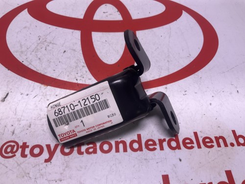 Scharnier rechts boven nieuw origineel , voor deur vele toyota's zie bijlage 