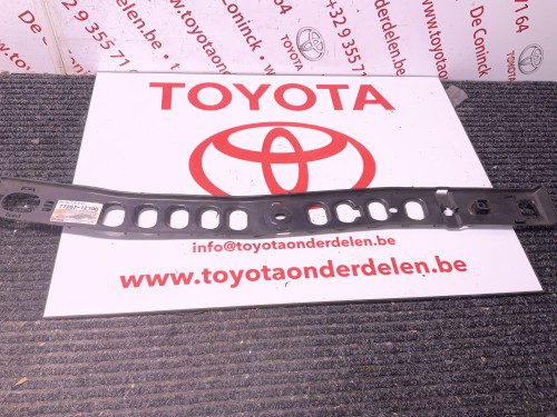 Achterste bescherming brandstof tank  origineel nieuw 