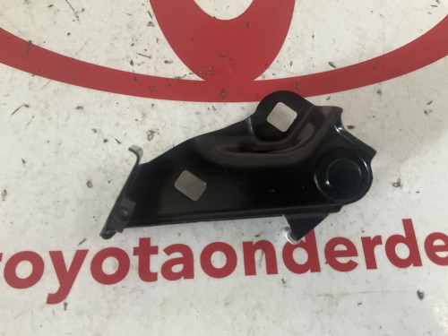 Bumper bevestiging rechts achter 1992 - 1997 origineel nieuw