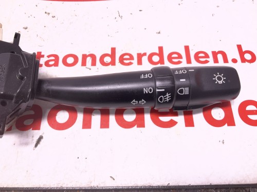 Licht en pink schakelaar met mistlampen  in bumper voor 