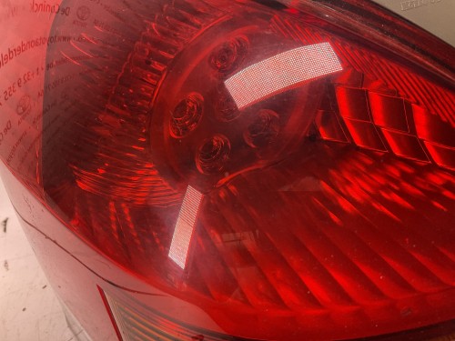Achterlicht links met led vanaf  2009-2011 origineel 